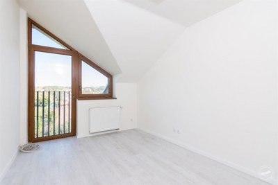 Prodej_rodinného_domu_5+kk,_132_m2_s_garáží_a_pozemkem_09