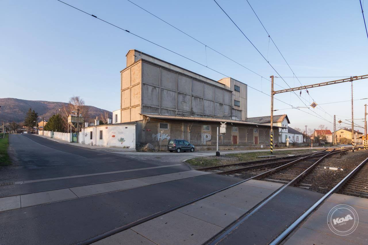 Dražba průmyslového areálu u železniční stanice Krupka – Bohosudov; 8 344 m2, Dražba průmyslového areálu u železniční stanice Krupka – Bohosudov; 8 344 m2,