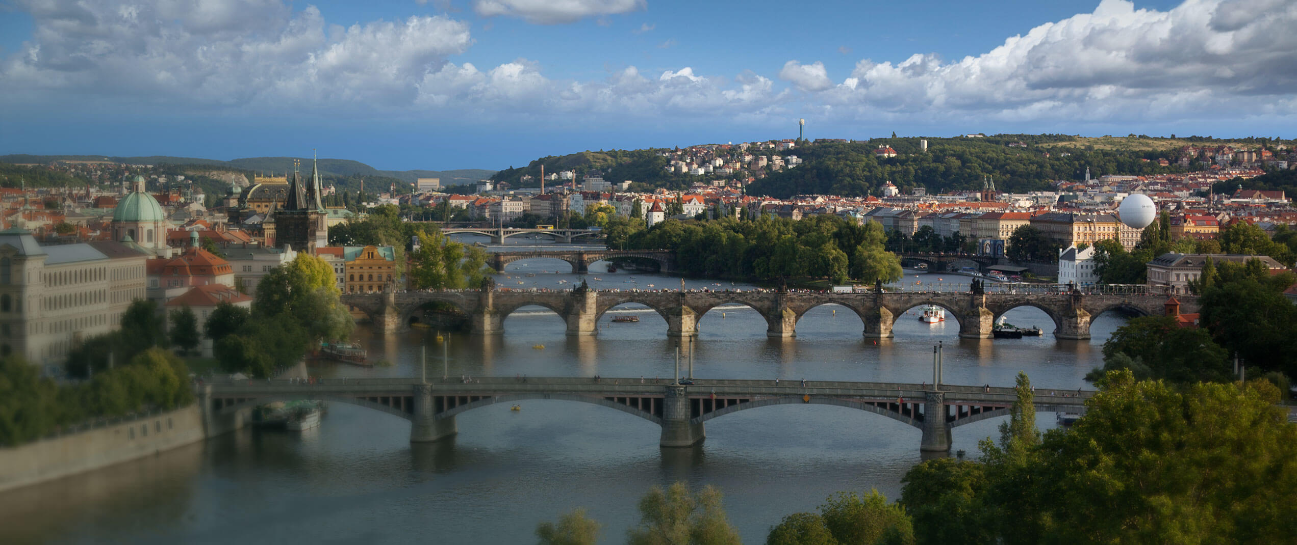 Pohled na pražské mosty