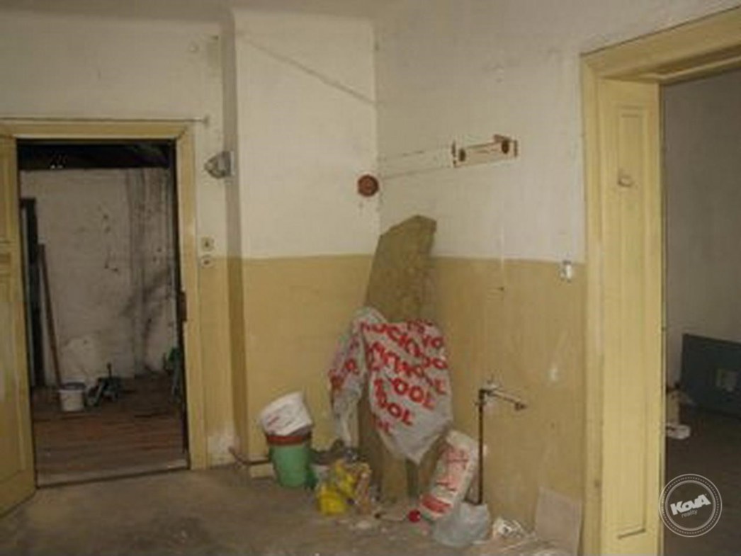 Drazba_pudy_v_Chebu_1