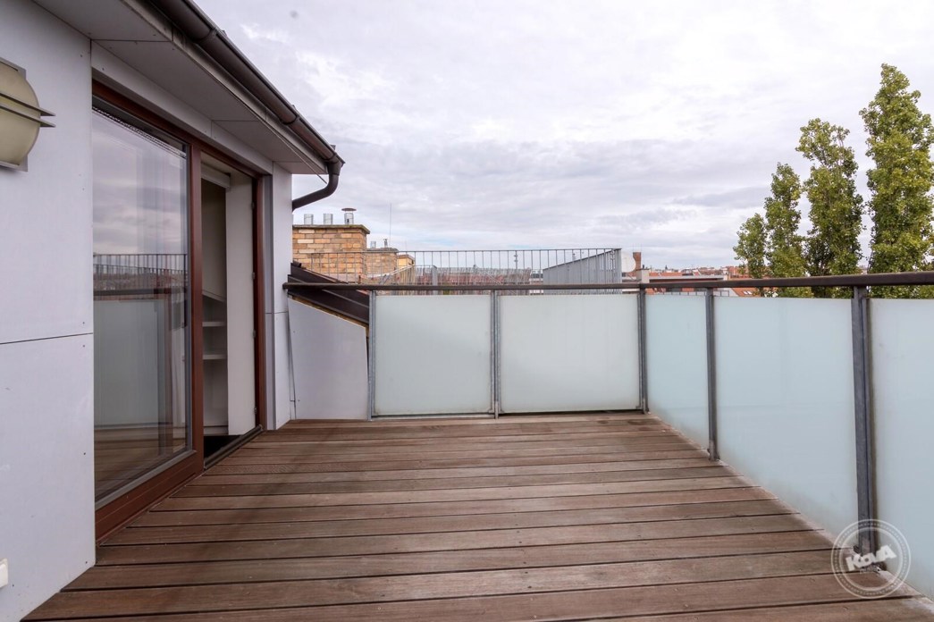 prodej_bytu_Praha_Smichov_Andel_11