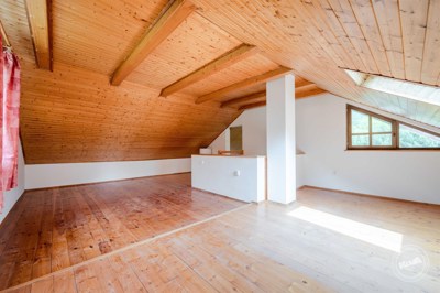 prodej-domu-krepenice-23_optimized