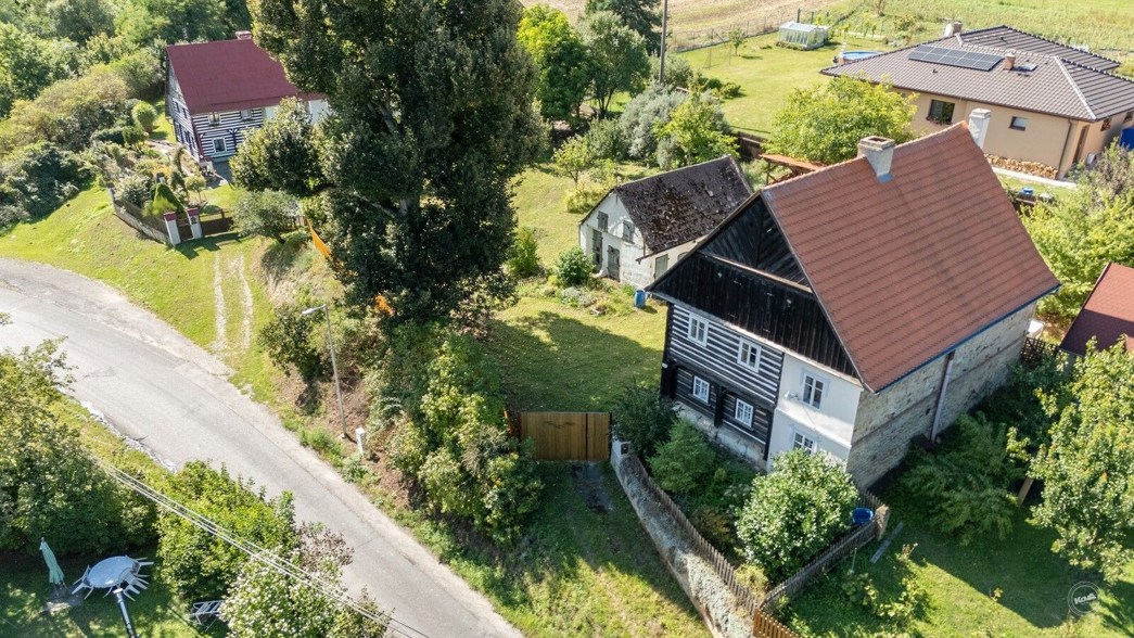 Prodej_Rodinny_dum_Roubenka_Tetka_02