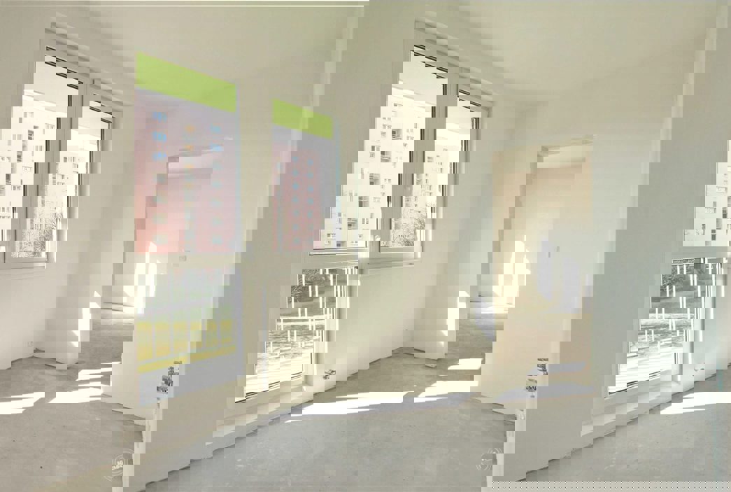 Pardubice,_prodej_bytu_2+kk_po_rekonstrukci_56_m2_+_lodzie,_sklep__005