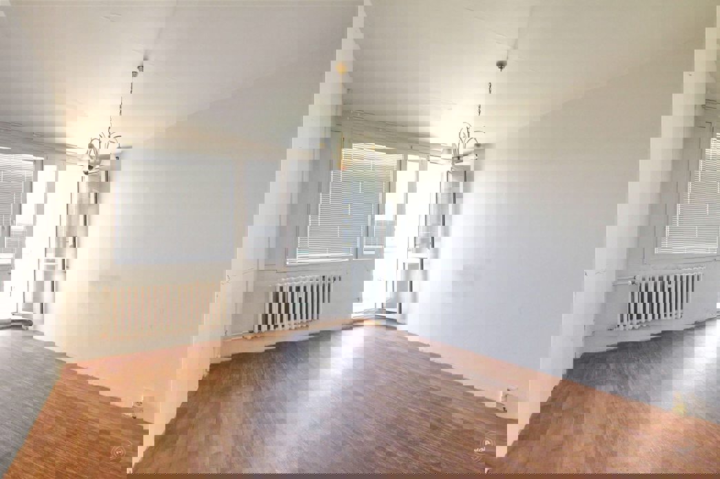 Praha_8_-_Troja,_prodej_bytu_4+1-L,S,_91_m2__004