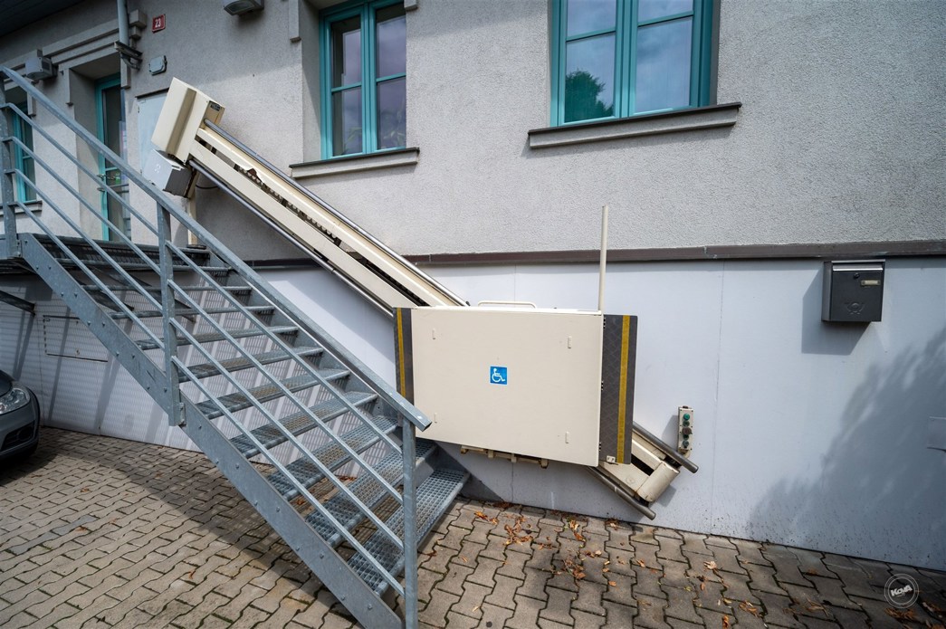 Drazba_Velke_Popovice_4