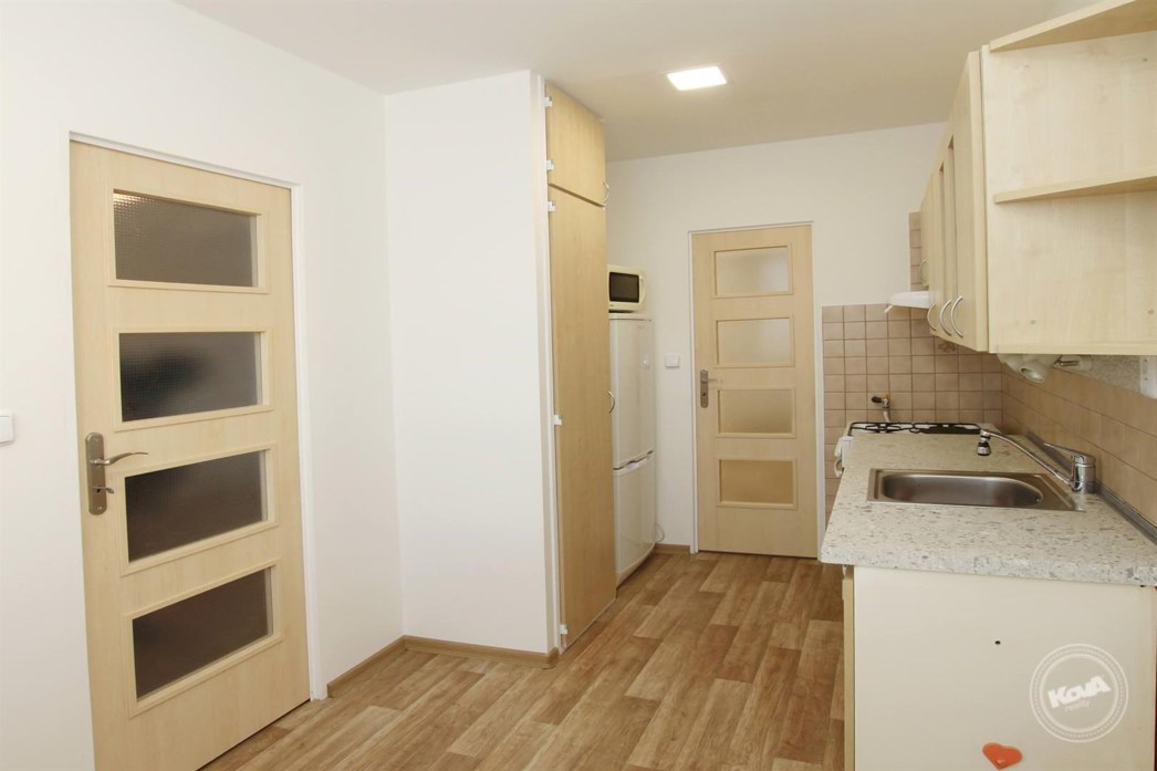 Pronájem_bytu_3+1_Stodůulky,_Vlachova,_Praha_5_-_26