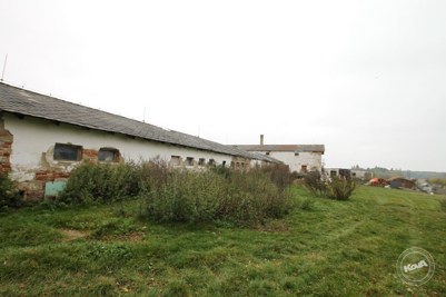 Aukce_vepřína_v_Božejovicích_1