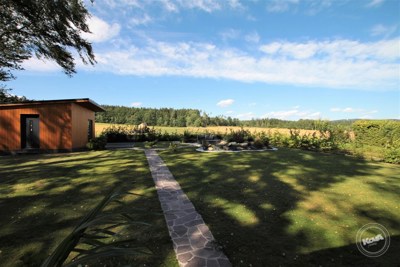 Pronájem_moderního_domu_3+kk,_pozemek_898_m2,_Chýnov_019