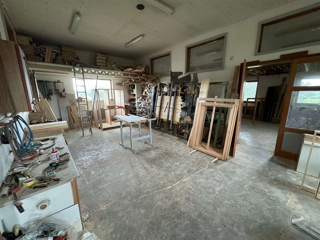 Prodej_domu_s_dilnou_Borotin_8