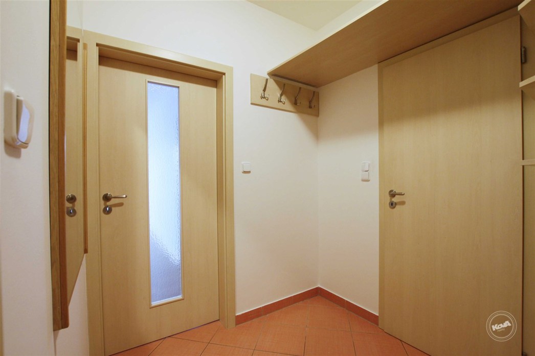 praha-9---vysočany,-pronájem-bytu-2+kk-s-balkonem,-54-m2  -013_optimized (4)