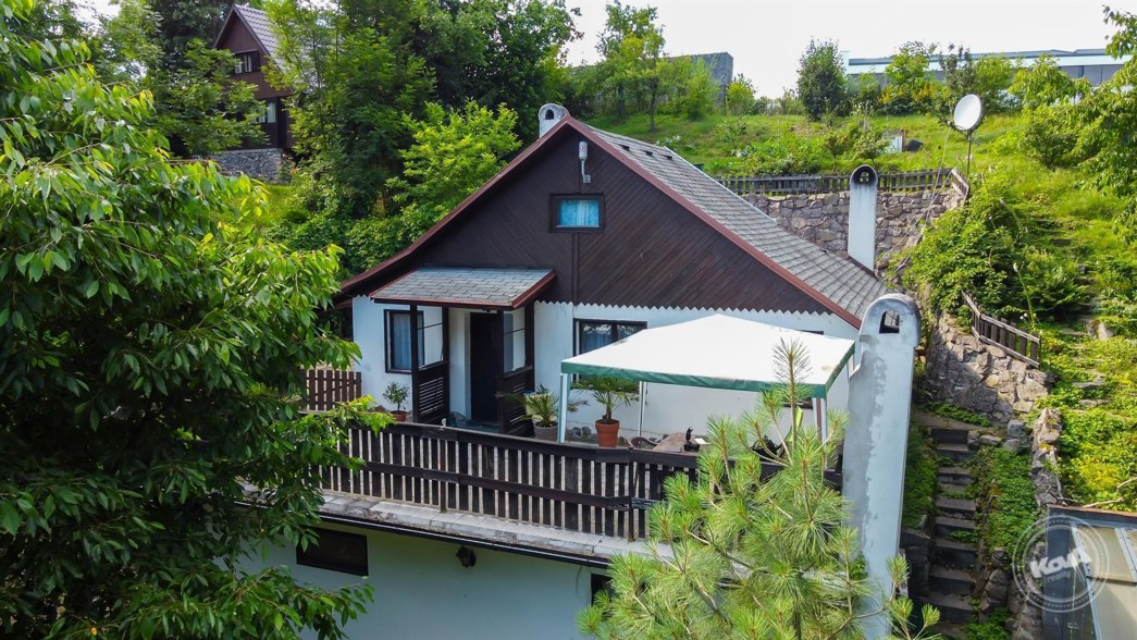 Prodej_chata_Doubravcice_02