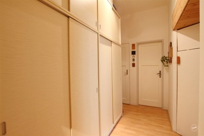 praha---3,-zizkov,-prodej-bytu-2+kk,-54-m2,-sklep-004_optimized (14)