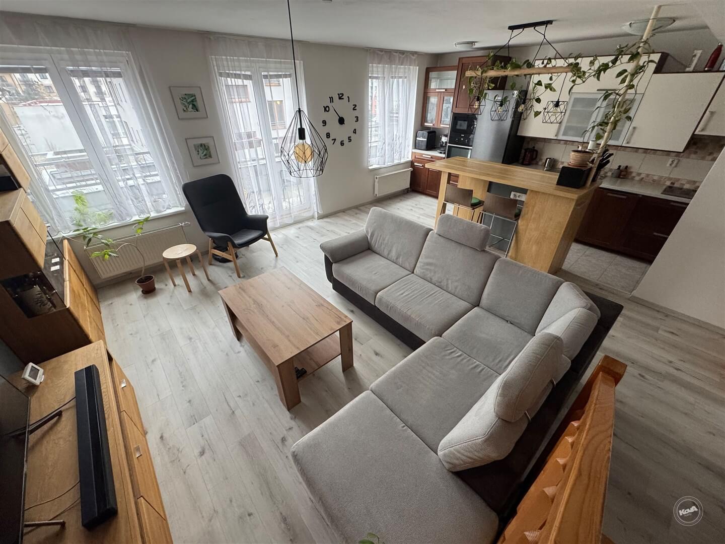 Mezonetový byt 5+kk, 149 m2, pronájem, Zbraslav, Praha 5