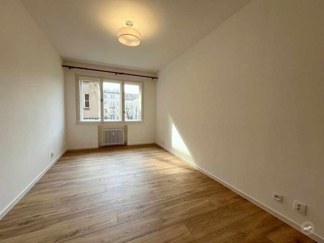 Pronájem_BYT_Dobrovského_Praha_Letná_15