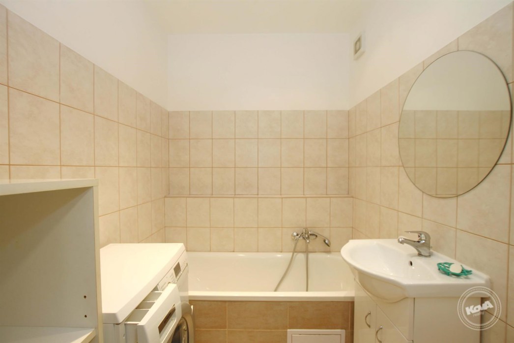 Pronájem_bytu_3+1_Stodůulky,_Vlachova,_Praha_5_-_30