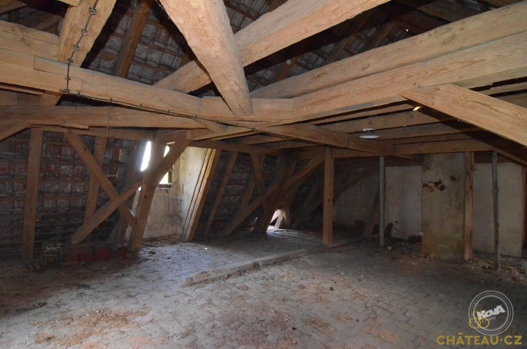 Prodej_Zámku_Krnsko_29