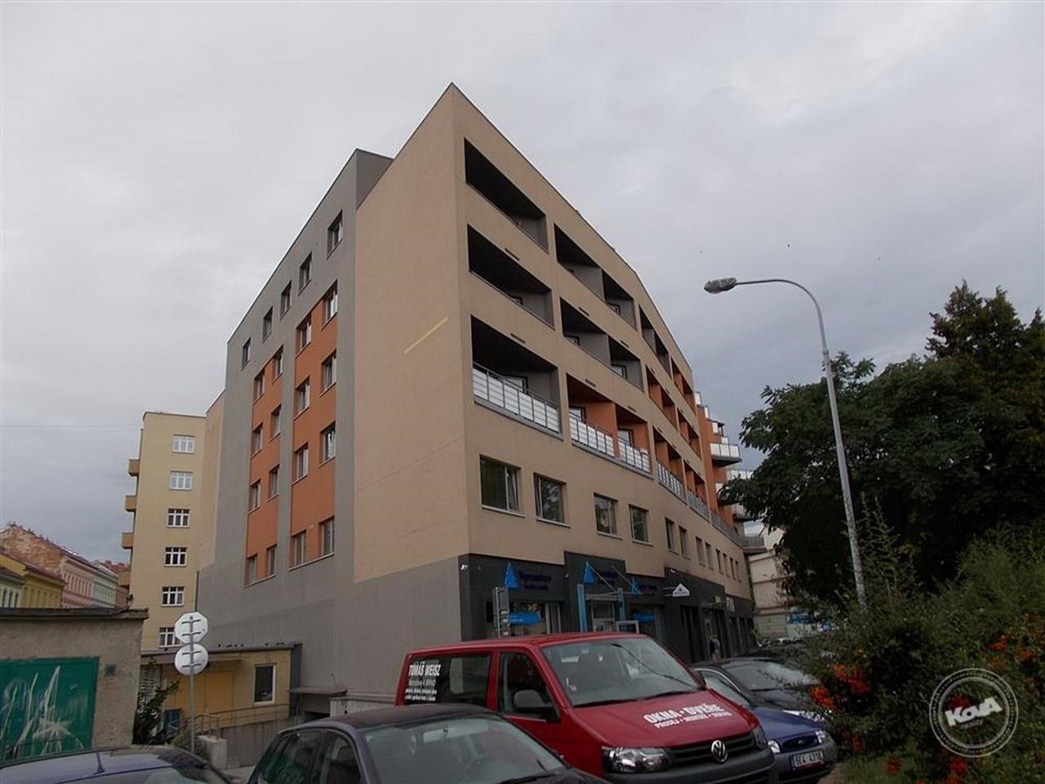 Dražba_13_obchodních_jednotek_KRYSTAL_BRNO_2