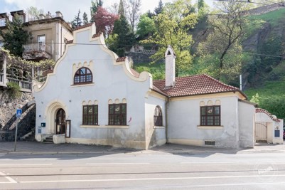 Dražba_domu_Praha_2_Vyšehrad_1