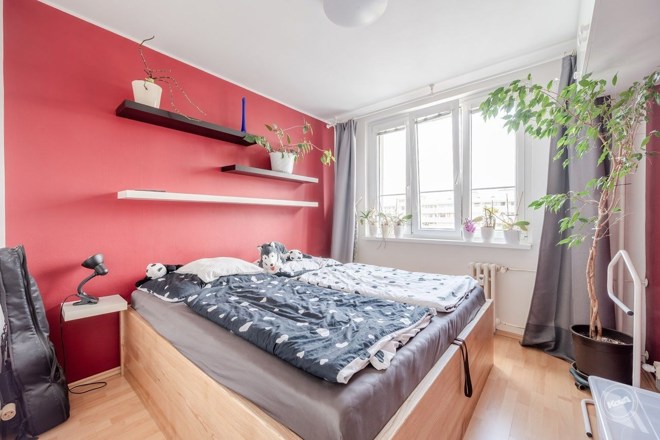Prodej bytu 3+1 s lodžií, Praha 6 - Řepy