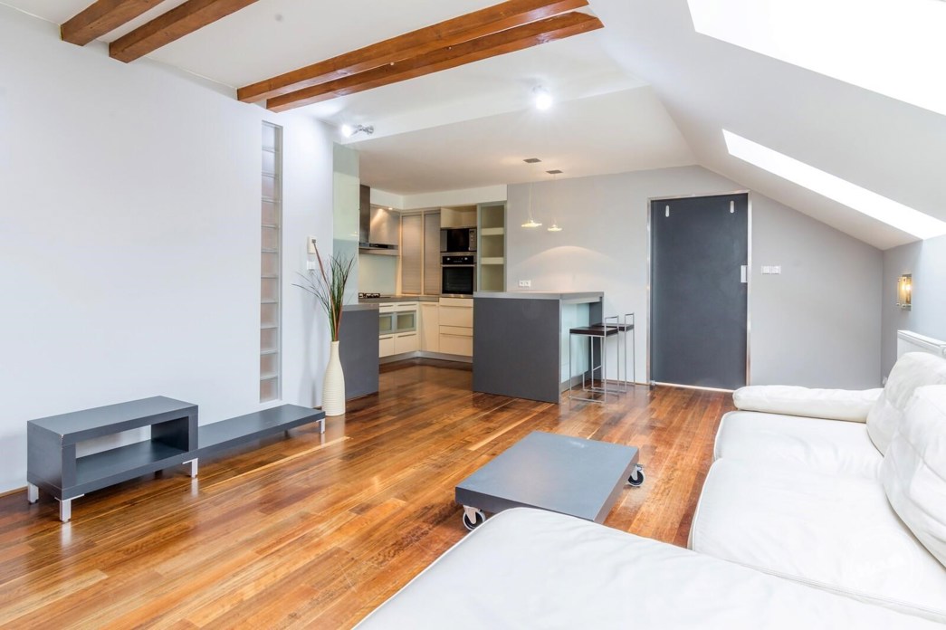 prodej_bytu_Praha_Smichov_Andel_04