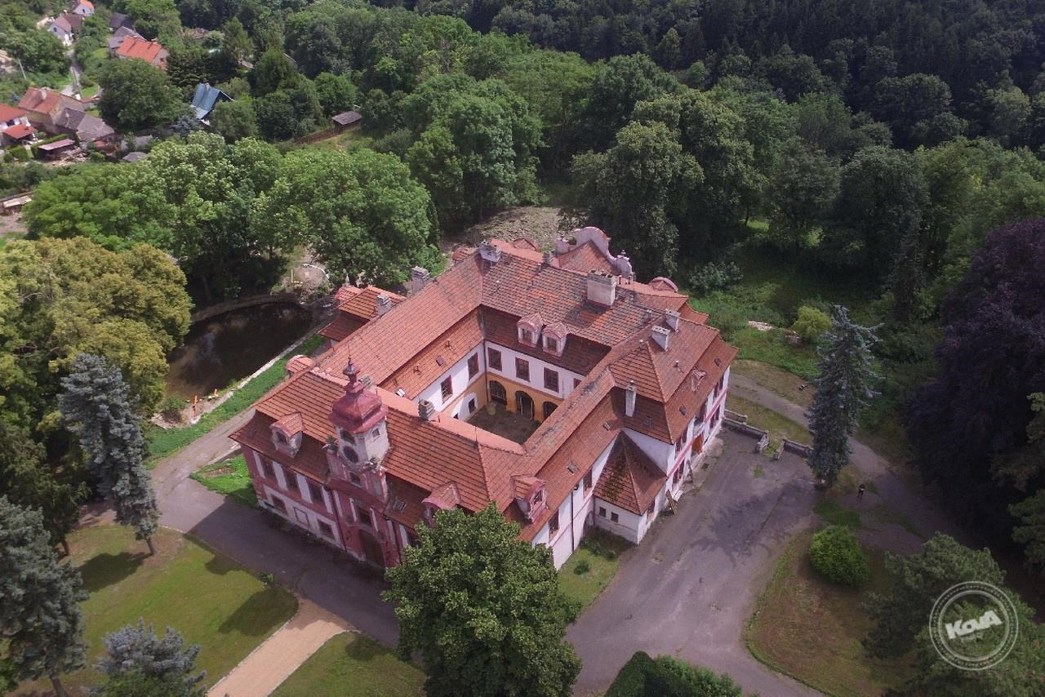 Prodej_Zámku_Krnsko_2