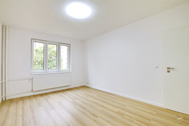 Pardubice, prodej bytu 2+1 po rekonstrukci o výměře 55 m2 + lodžie, sklep 