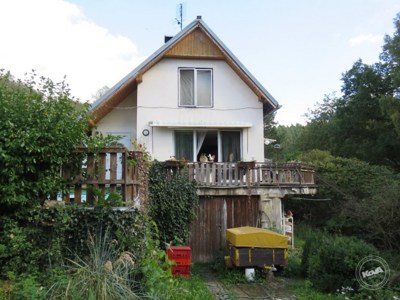 Dražba_chaty_Pláně_Vrážné_-_1