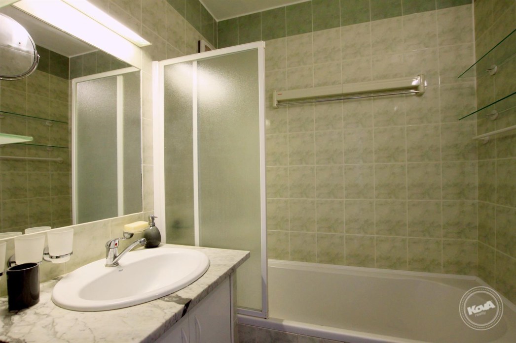 Praha_4_-_Modřany,_prodej_bytu_3+1,_76,4_m2,_lodžie,_komora,_sklep_14