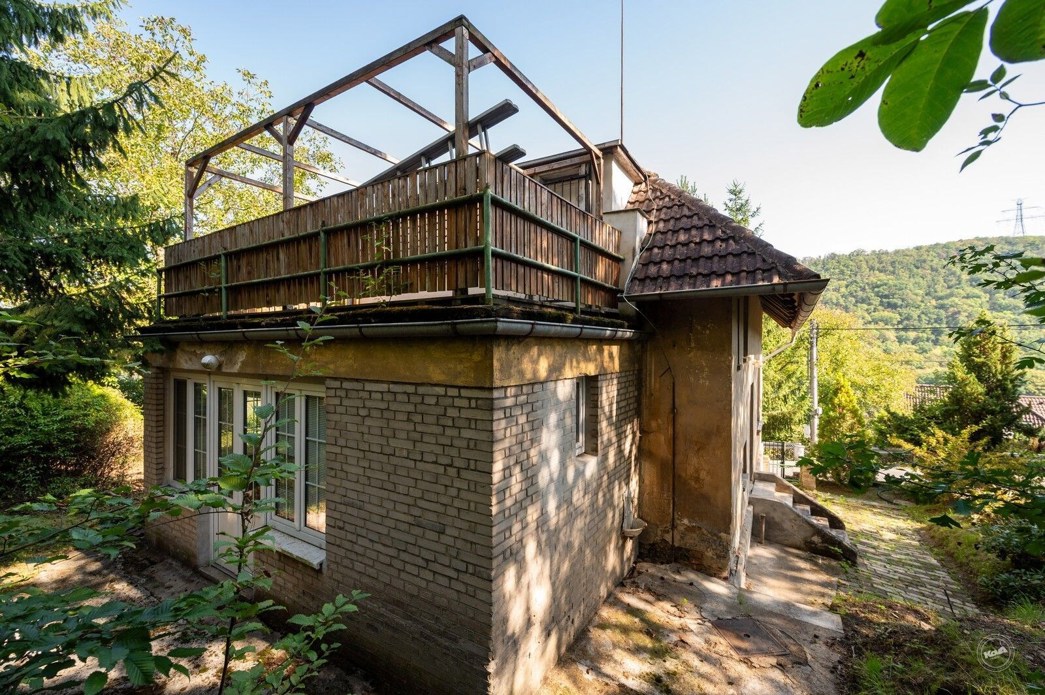 prodej_rodinný_dům_Měchenice_02