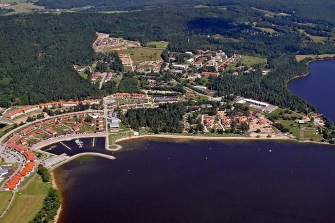 Doky - Lipno, apartmán 3+kk výhledem na jezero, bazén, suna, uzavřený areál