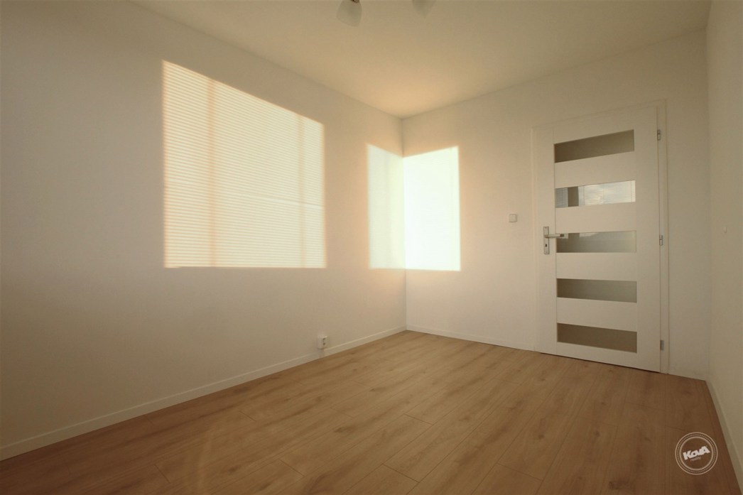 Praha,_Horní_Měcholupy,_pronájem_bytu_po_rekonstrukci_2+kk,_43_m2,_dva_sklepy  _012