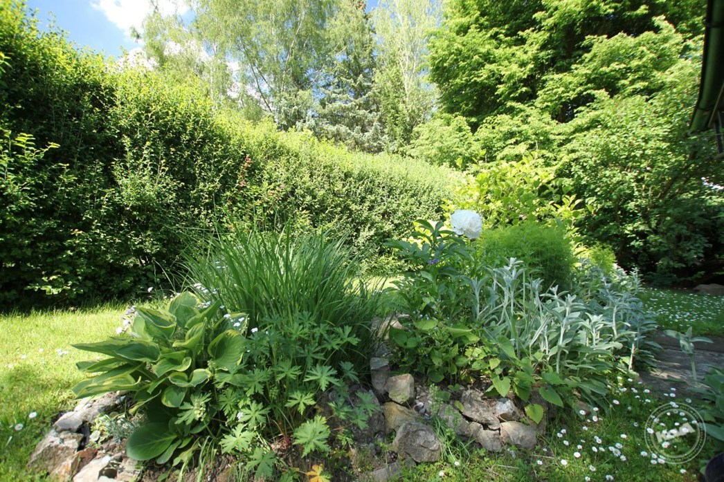 Prodej_chaty_Ořech,_Praha_10