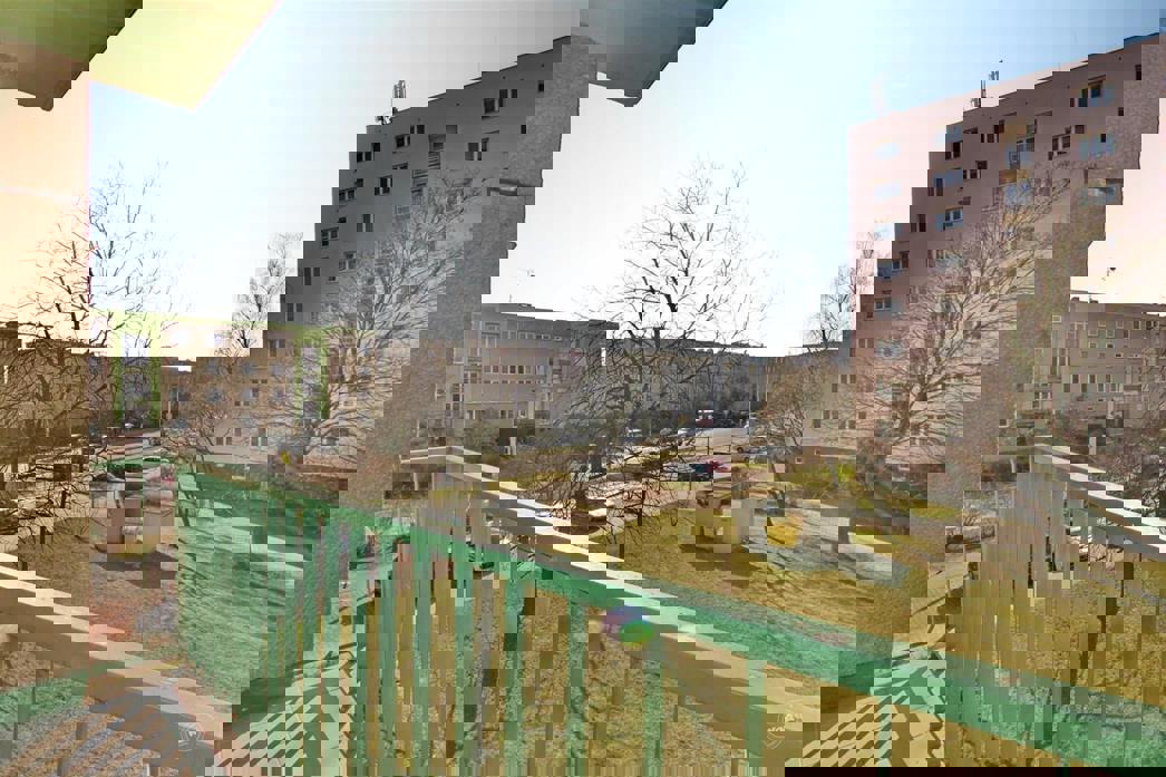 Pardubice,_prodej_bytu_2+kk_po_rekonstrukci_56_m2_+_lodzie,_sklep__011