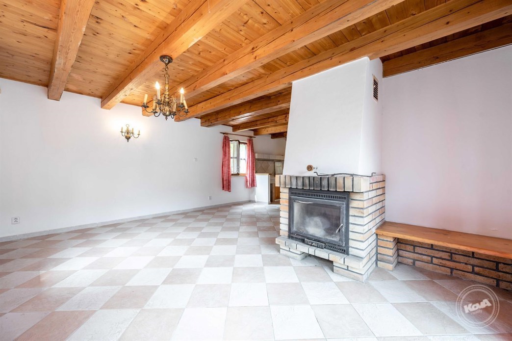 prodej-domu-krepenice-13_optimized