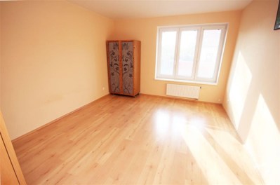 Pronájem_bytu_2+kk,_Praha_5,_Zbraslav,_Jaromíra_Vejvody_3