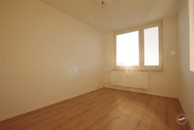 Praha,_Horní_Měcholupy,_pronájem_bytu_po_rekonstrukci_2+kk,_43_m2,_dva_sklepy  _011