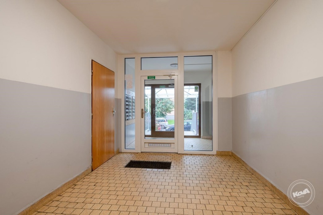 Prodej_bytu_3+1L,_80_m²_Praha_9,_Černý_Most_014