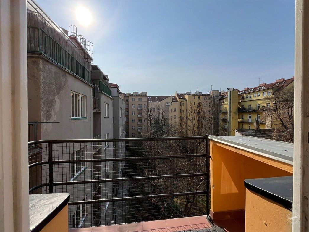 Pronájem_BYT_Dobrovského_Praha_Letná_14