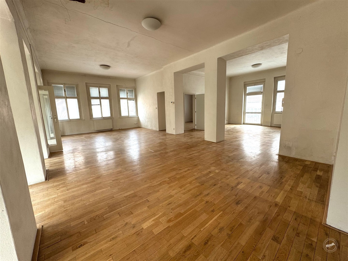 Pronájem komerčního prostoru 183 m², Praha – Zbraslav, ul. Elišky Přemyslovny