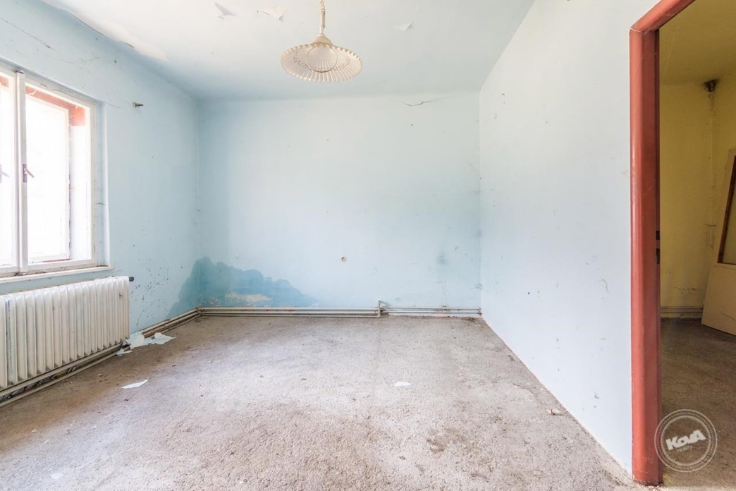 Zemědělská_usedlost_5+1_v_Robčice_u_Plzně_v_ložnici_resize