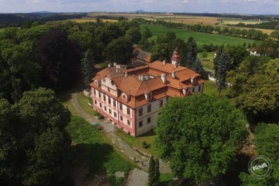 Prodej_Zámku_Krnsko_1