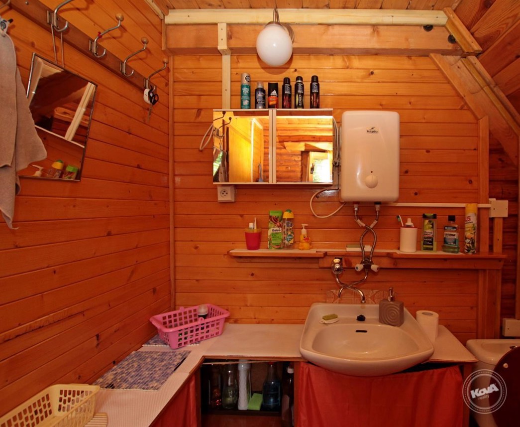 Benešov_-_Libohošť,_prodej_chaty_67_m2,_zahrada_224_m2_9