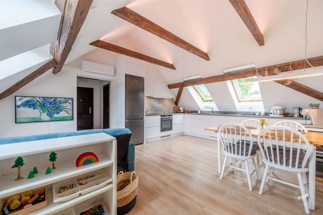 Prodej bytu 3+kk 82 m2 se zahradou v Berouně , Závodí