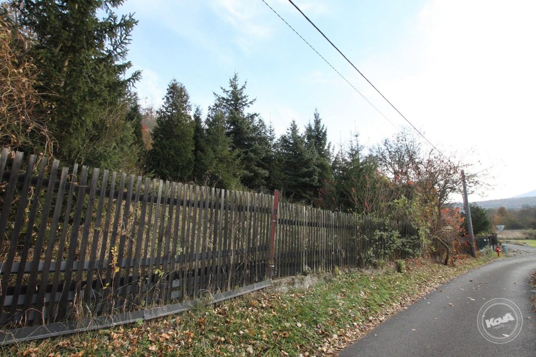 Prodej_domu_4+kk_na_klidném_místě_s_rozsáhlým_pozemkem_3768_m2,_Malhostice_08