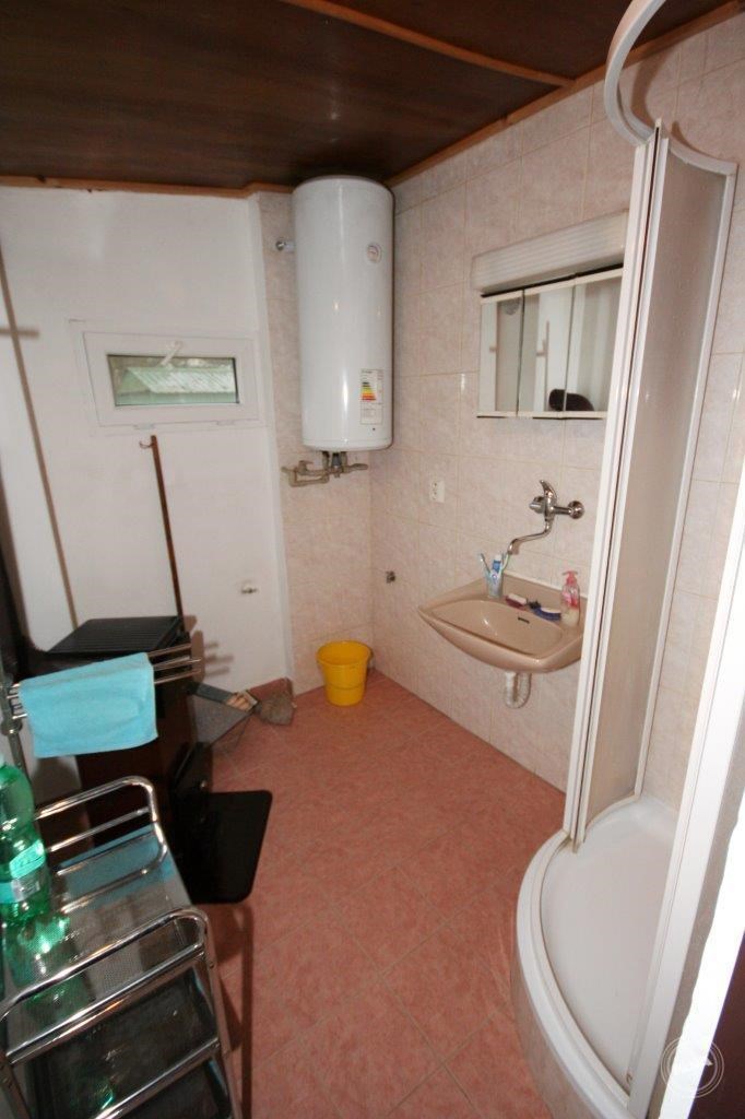 Praha_západ,_Lety,_prodej_chaty_7