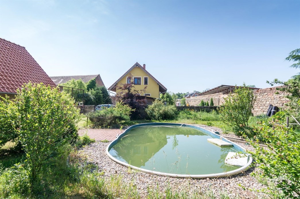 Nymburk_-_Vykáň,_prodej_RD_se_zahradou_a_bazénem_na_pozemku_o_výměře_2997_m2,_potenciál_další_výstavby_8