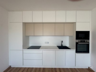 Pronájem_2+kk,_64_m²_+_balkon_18,5_m²,_Residence_Růžák_03