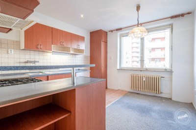 Praha_5_-_Malvazinky,_prodej_bytu_4+1,_126_m2,_lodžie,_sklep_19