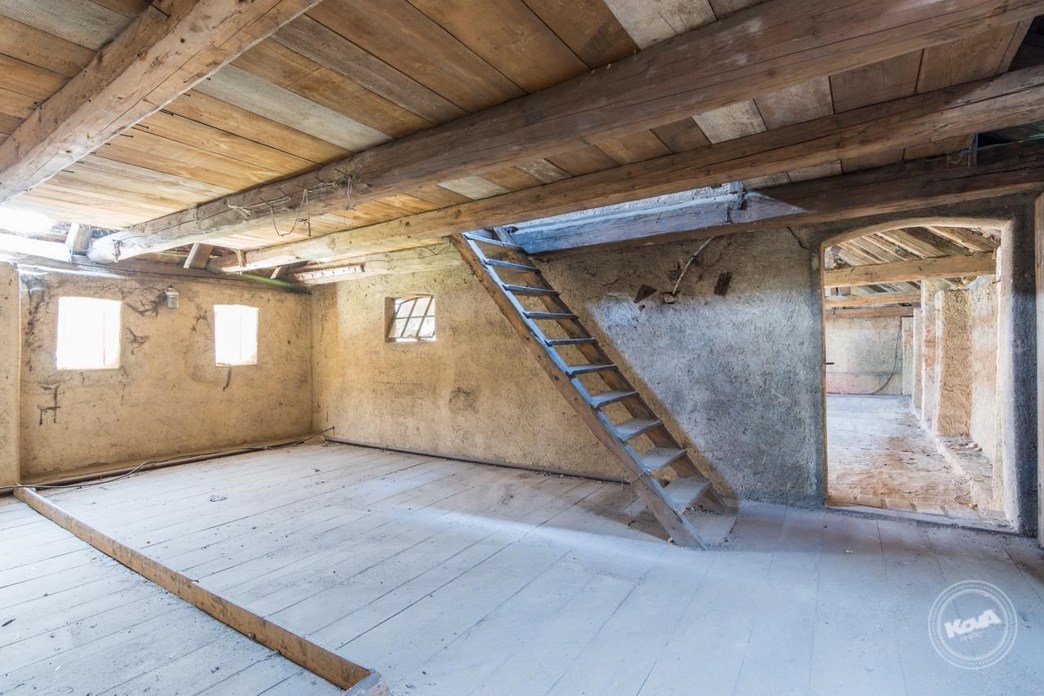 Zemědělská_usedlost_5+1_v_Robčice_u_Plzně_s_půdou_na_seno_resize